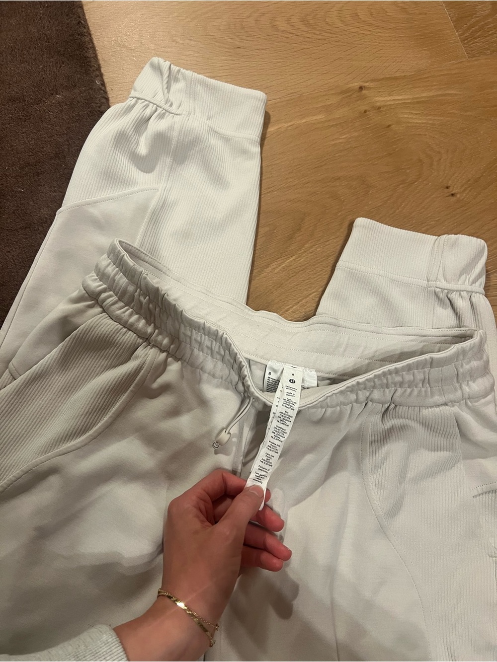 Lululemon softstreme - white opal jogger - Picture 3 of 4